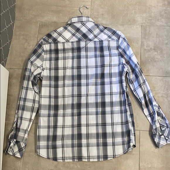 Buckle button down shirt - Picture 3 of 3